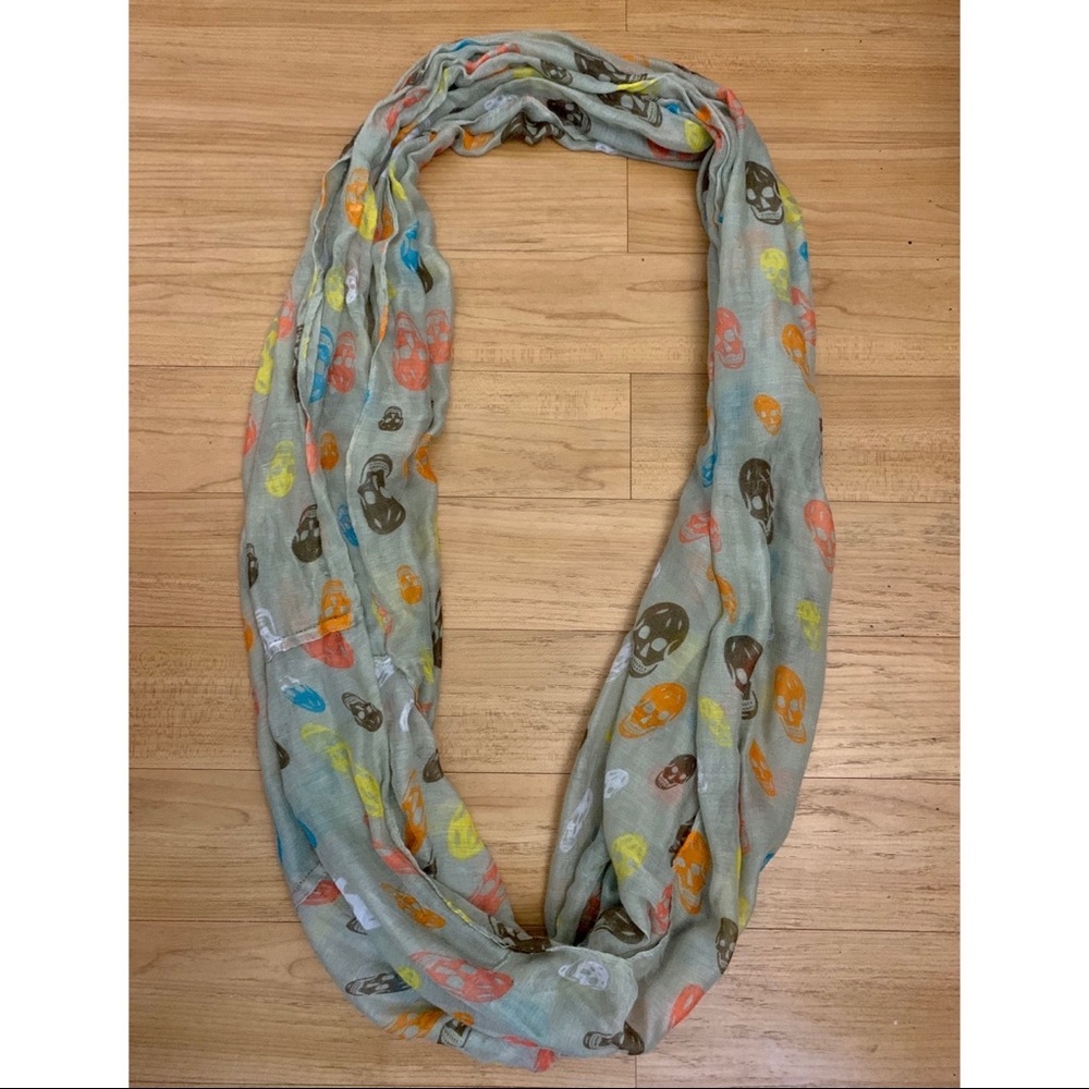 Multiple Infinity Print Scarfs - image 8